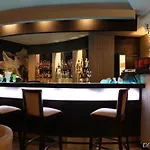 Arena & Wellness Hotel 3*