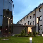 Arena & Wellness 3* ティヒ