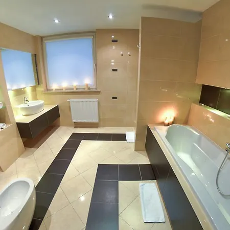 Arena & Wellness 3*