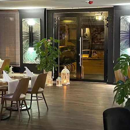 Arena & Wellness