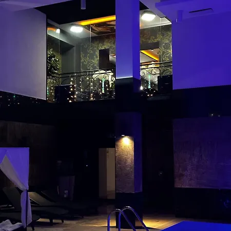 Arena & Wellness Hotel