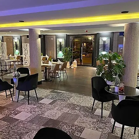 Arena & Wellness 3*