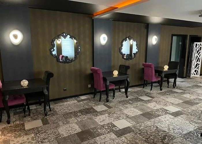 Arena & Wellness Hotel