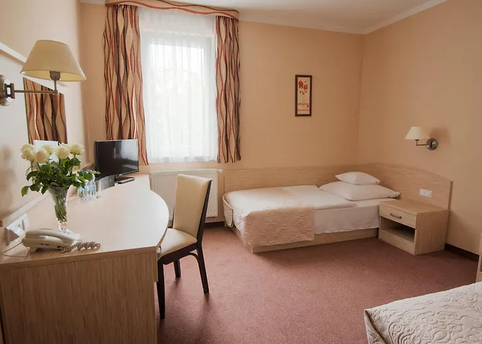 מלון Arena & Wellness 3*